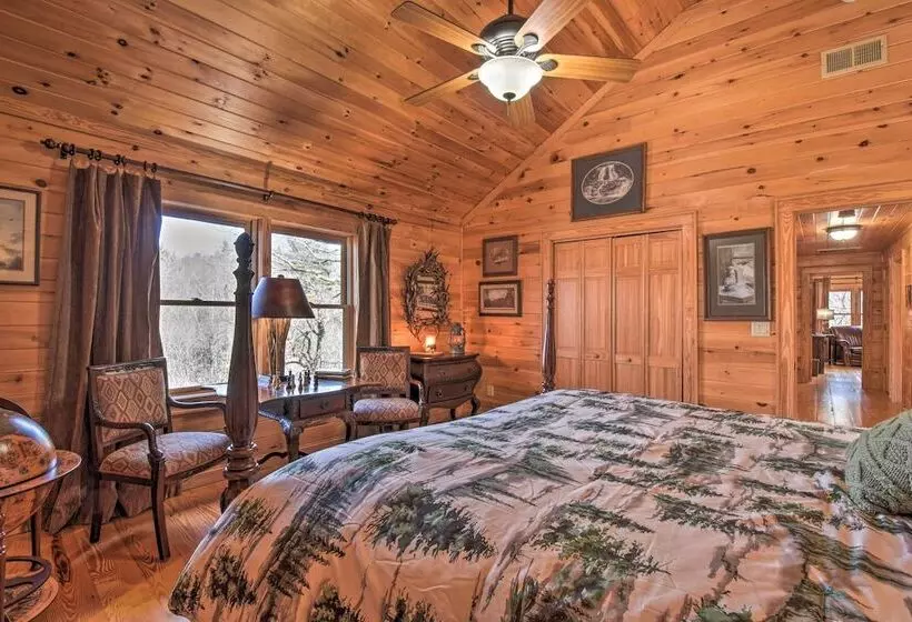 Dream Catcher: Luxe Cabin W/ Large Deck + Mtn View