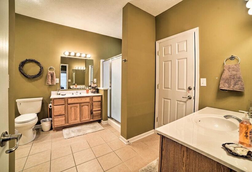 Family Friendly Massanutten Home W/ Slope Views!