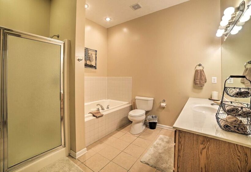 Family Friendly Massanutten Home W/ Slope Views!