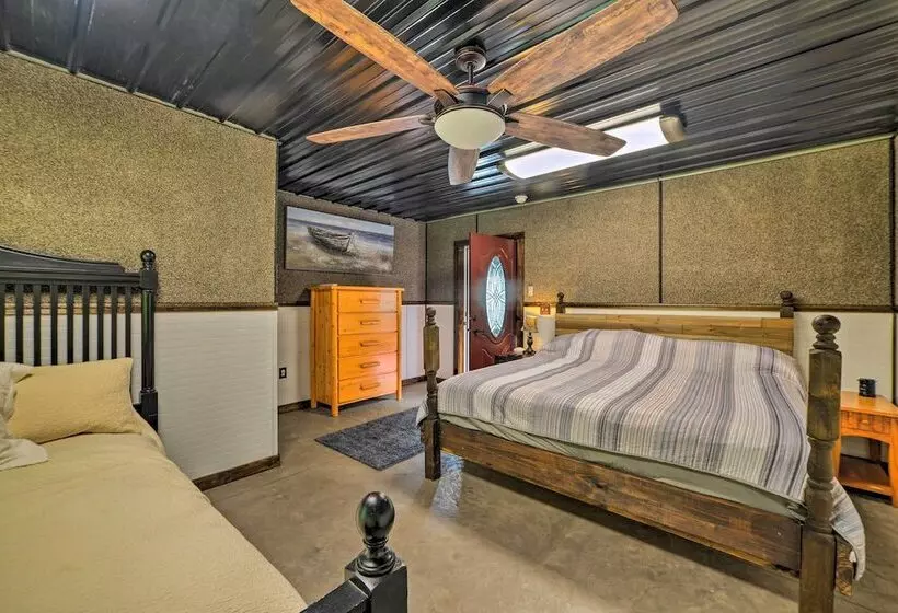 Family Leatherwood Resort Cabin W/ Fire Pit!