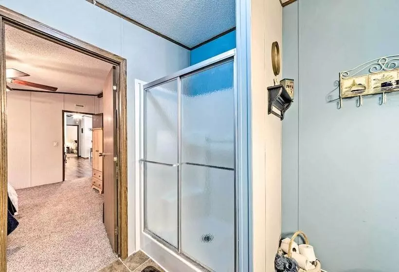 Haven In The Woods W/ 150 Acres, 2 Ponds