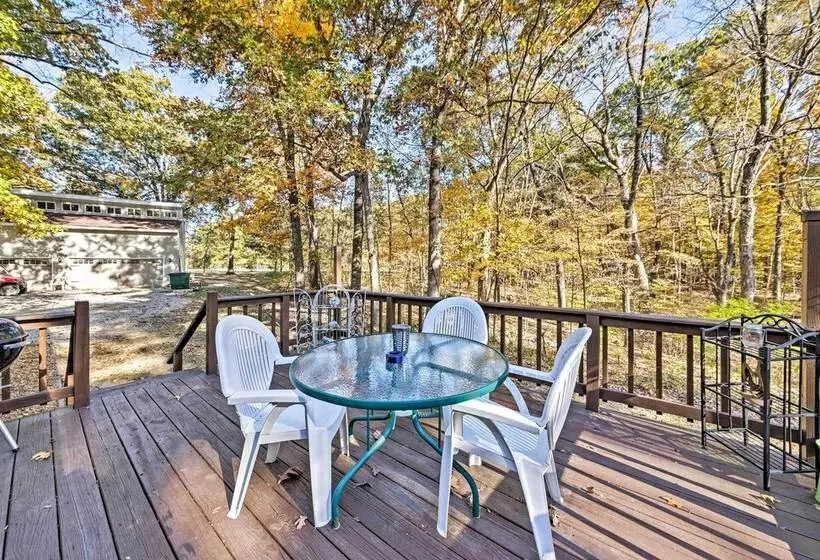 Haven In The Woods W/ 150 Acres, 2 Ponds