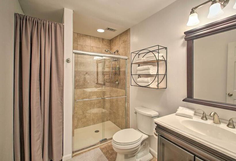 15 Mi To Hot Springs Nat L Park: Home W/ Fire Pit!