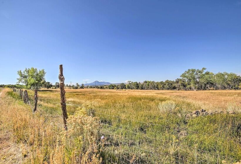 Idyllic Dolores Cabin W/ Fire Pit & Lake Views!