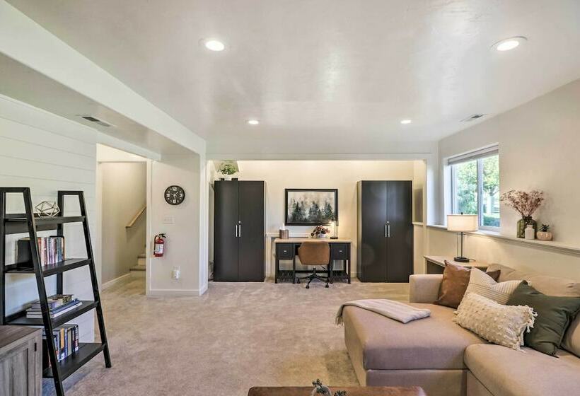 Kalispell Home W/ 2 Suites ~ 35 Mi To Glacier