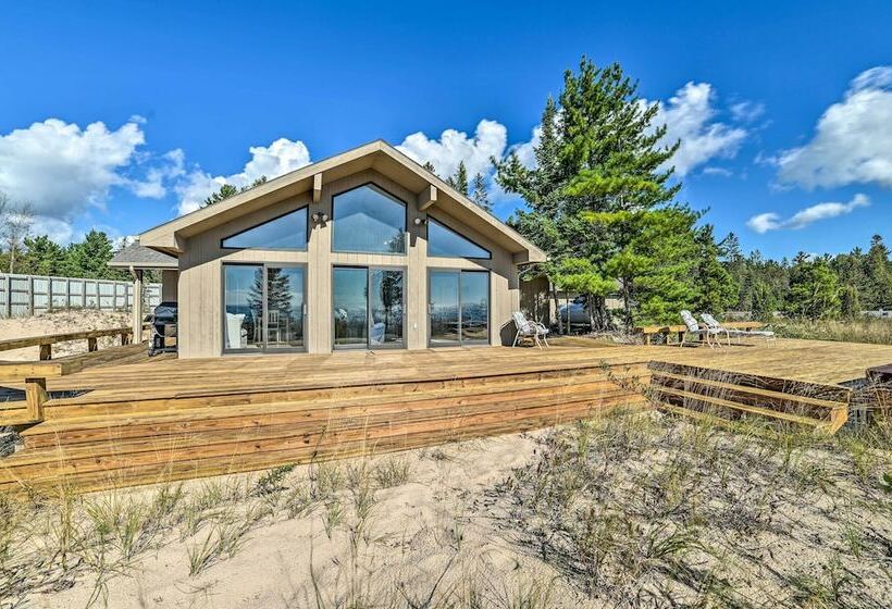 Lake Huron Home W/ Direct Beach Access!
