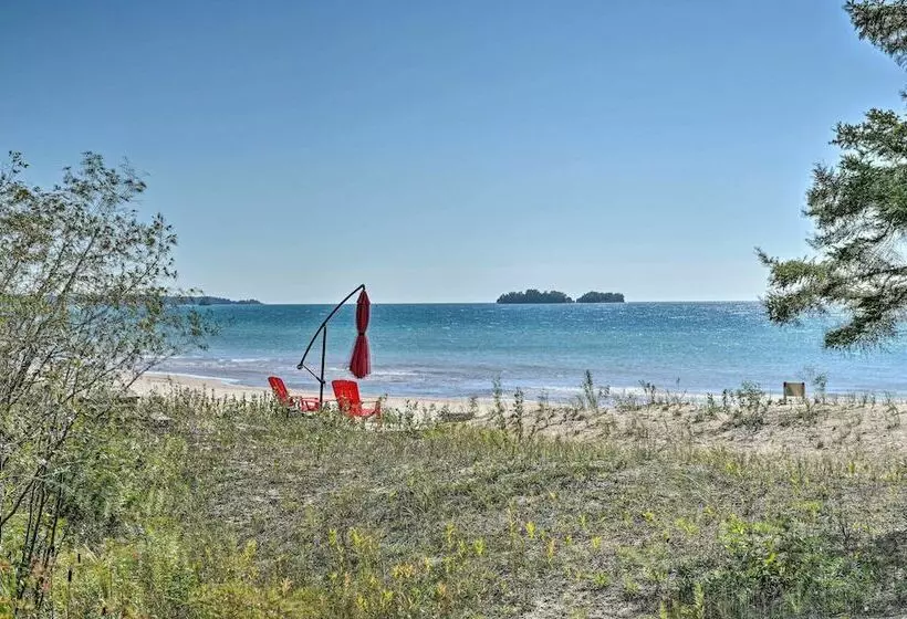 Lake Huron Home W/ Direct Beach Access!