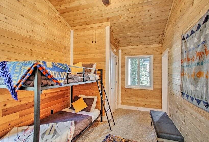 Modern Harstine Island Hideaway W/ Water Views!