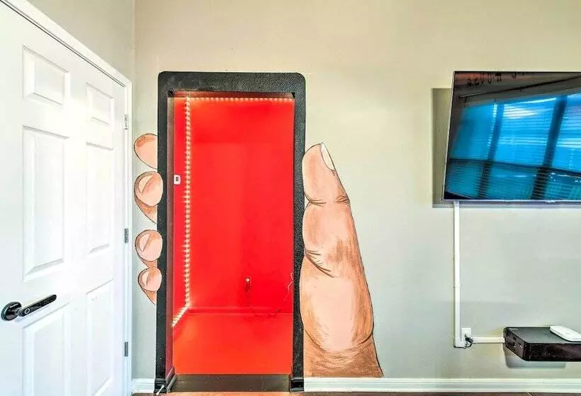 Temple Retreat: Game Room & Deck, Pets Welcome