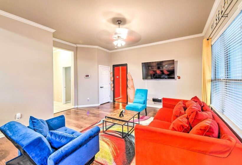 Temple Retreat: Game Room & Deck, Pets Welcome