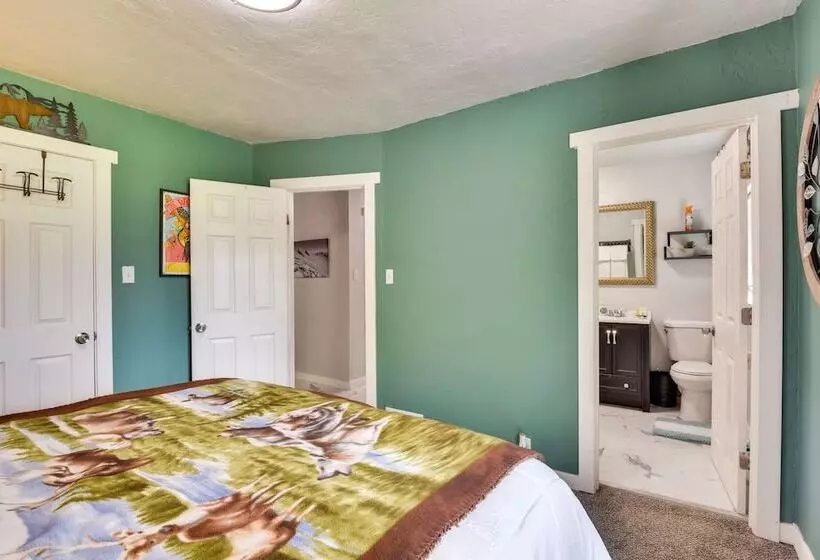 Pet Friendly Clearfield Home Near Hill Afb!