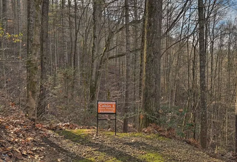 Pet Friendly Smoky Mountain Cabin: Hunt & Fish!