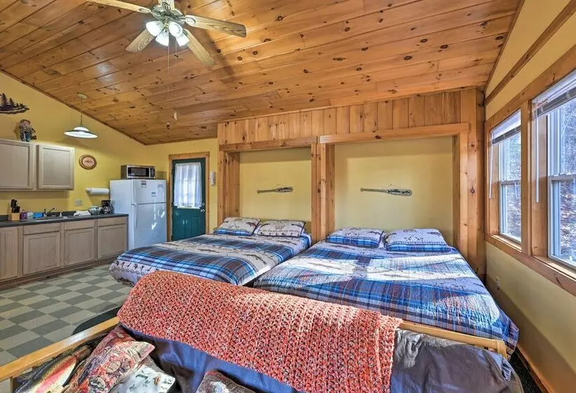 Pet Friendly Smoky Mountain Cabin: Hunt & Fish!