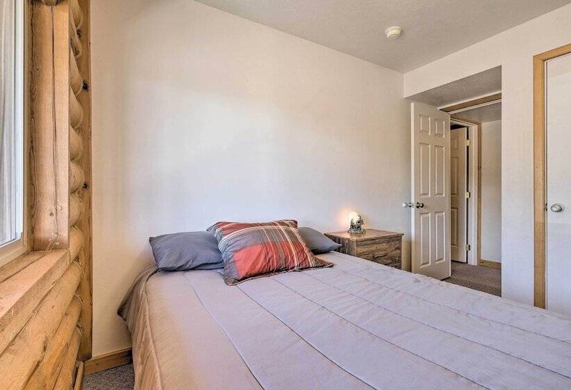 Pioche Family Cabin W/ View   Walk To Main St!