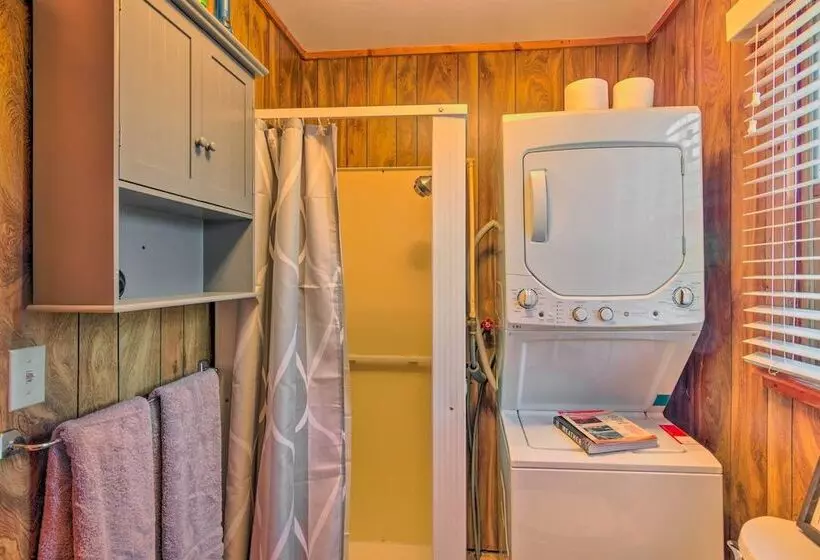 2 Decks + Views: Spruce Pine Cabin On 8 Acres