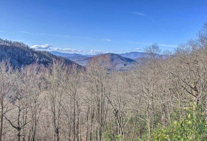 2 Decks + Views: Spruce Pine Cabin On 8 Acres