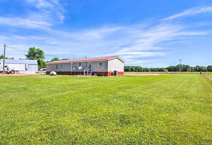 Relaxing Prairie Home, 29 Mi To Starkville!