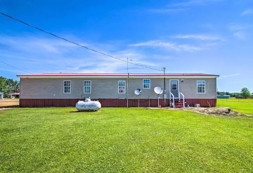 Relaxing Prairie Home, 29 Mi To Starkville!