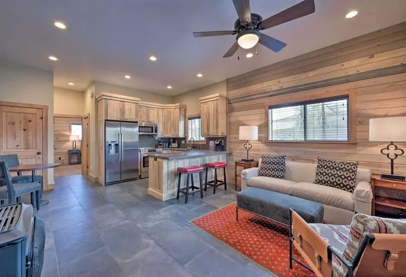 Renovated Historic Cabin ~25 Miles To Park City!