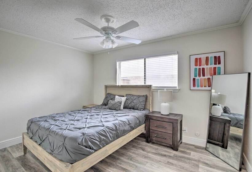 Richardson Family Retreat: Private Pool & Hot Tub!