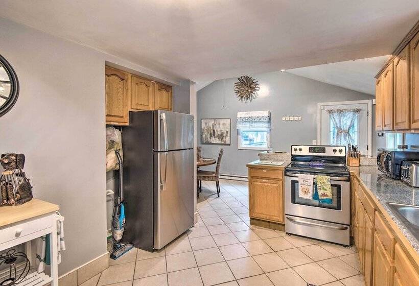 Sawyer Lake Retreat W/ Decks: Walk To Beach!