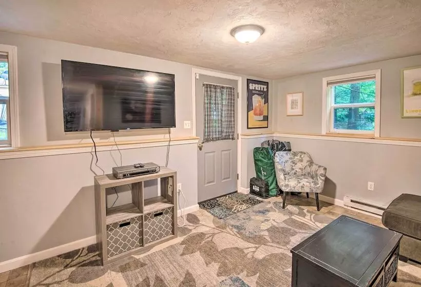 Sawyer Lake Retreat W/ Decks: Walk To Beach!