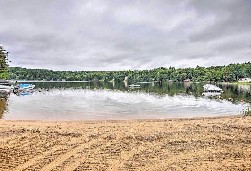 Sawyer Lake Retreat W/ Decks: Walk To Beach!