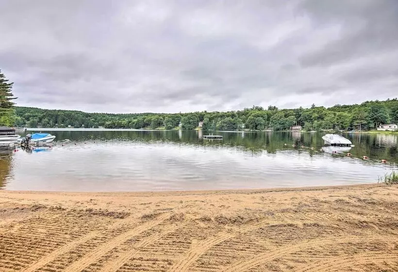 Sawyer Lake Retreat W/ Decks: Walk To Beach!