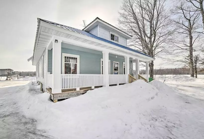 Secluded & Peaceful Upper Peninsula Getaway!