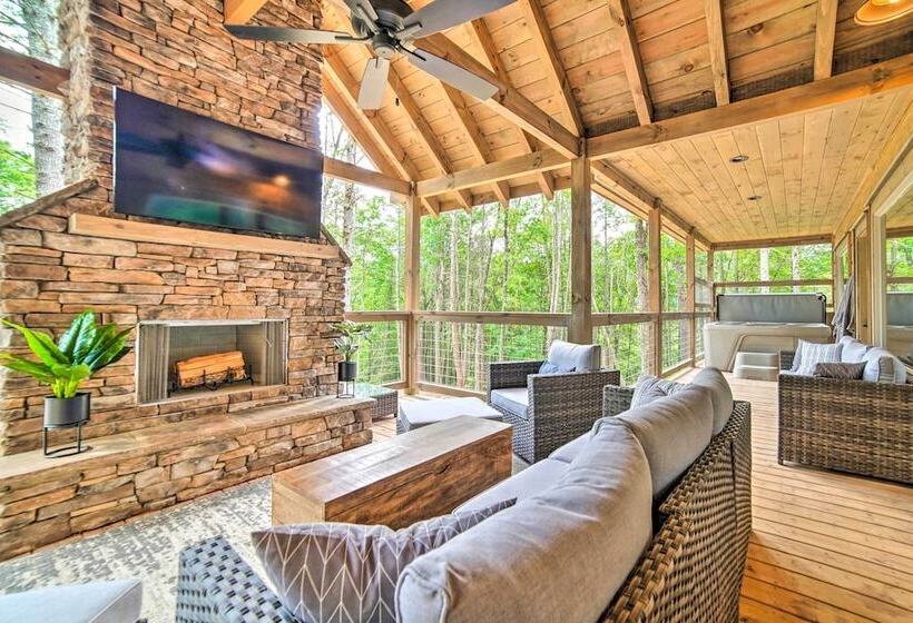 Sevierville Cabin W/ Hot Tub & Heated Indoor Pool