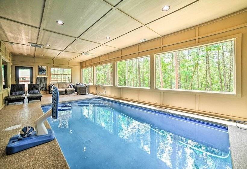 Sevierville Cabin W/ Hot Tub & Heated Indoor Pool
