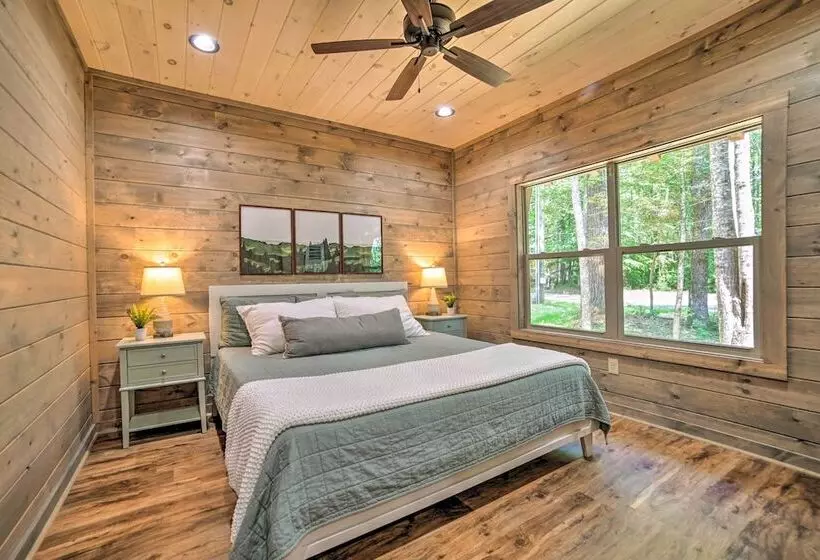 Sevierville Cabin W/ Hot Tub & Heated Indoor Pool