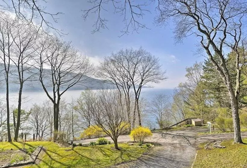Skaneateles Lake Home: Water Views & Private Beach
