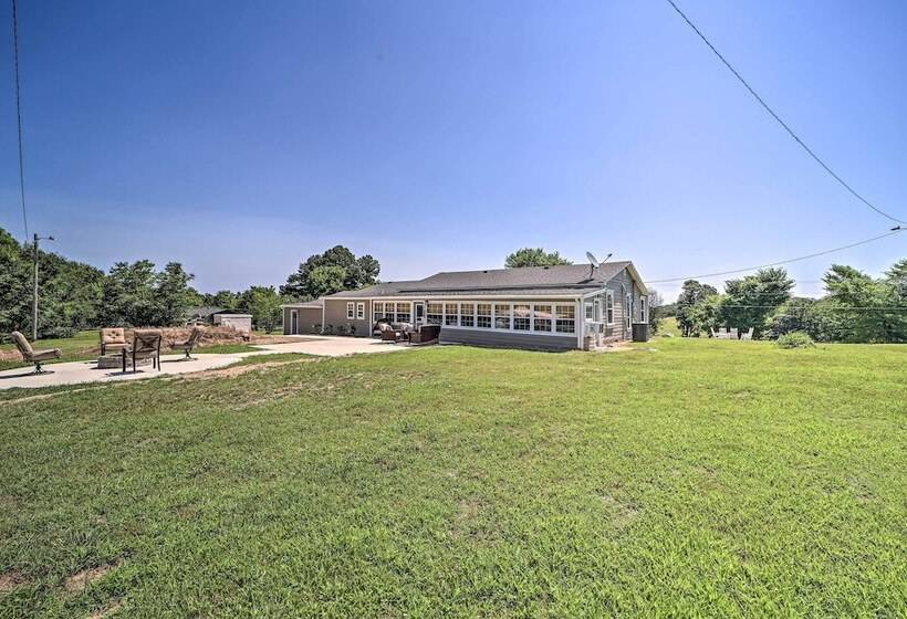 Stunning Oklahoma Home ~ 3 Mi To Spiro Mounds