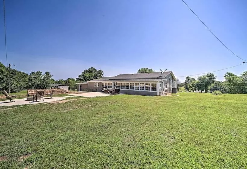 Stunning Oklahoma Home ~ 3 Mi To Spiro Mounds
