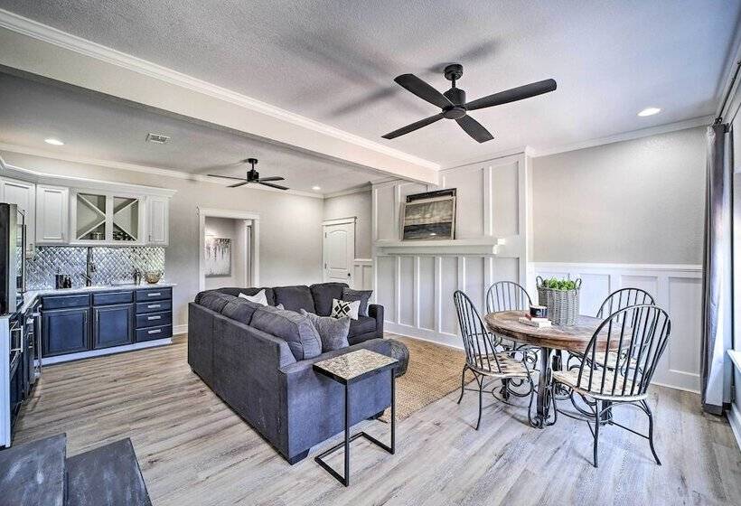 Stunning Oklahoma Home ~ 3 Mi To Spiro Mounds