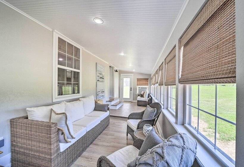 Stunning Oklahoma Home ~ 3 Mi To Spiro Mounds