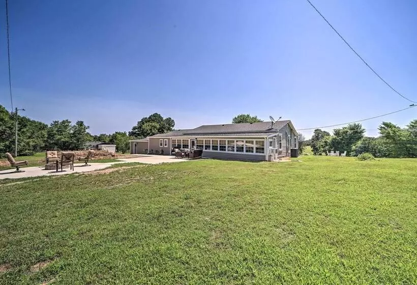 Stunning Oklahoma Home ~ 3 Mi To Spiro Mounds
