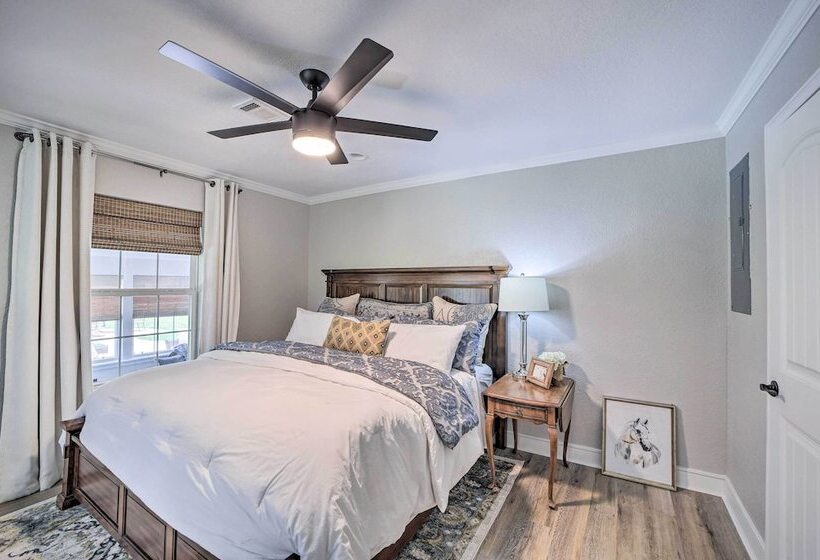 Stunning Oklahoma Home ~ 3 Mi To Spiro Mounds