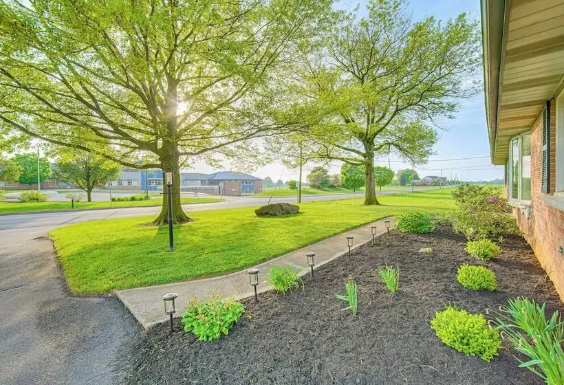 Sunny Lancaster Gem, 4 Mi To Dutch Wonderland