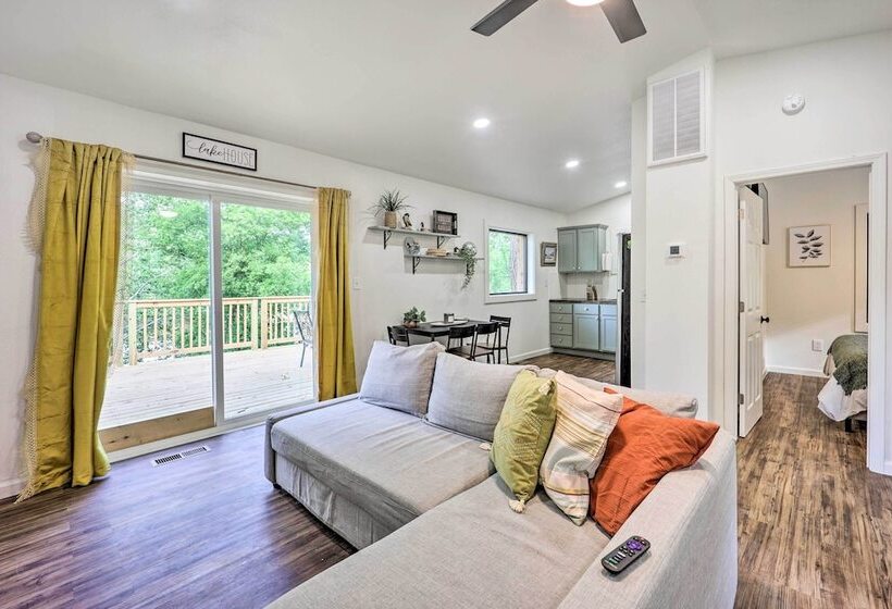 Updated Lakefront Cabin W/ Deck & Boat Dock!