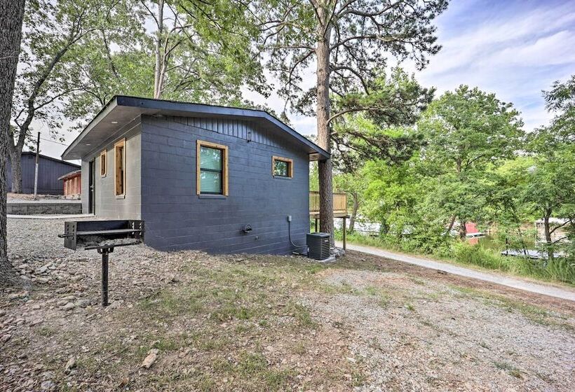 Updated Lakefront Cabin W/ Deck & Boat Dock!