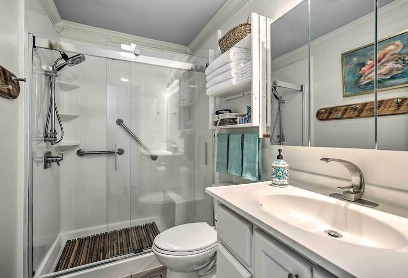 Waterfront Bay St Louis Oasis W/ Deck & Dock!