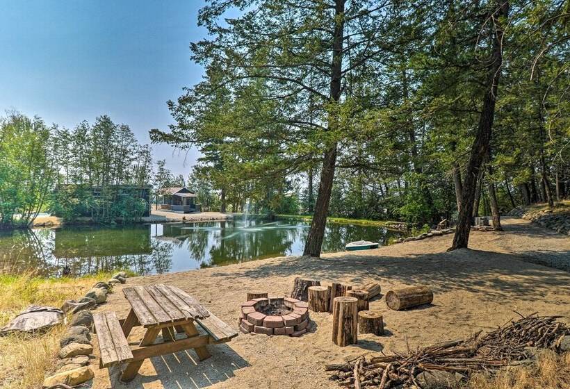 Wilderness Glamping: Eureka Tiny Home W/ Hot Tub!