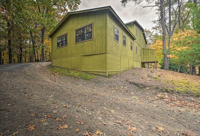 Wyatt Earp Cabin  W/ Deck, 1 Mi To Raystown Lake!