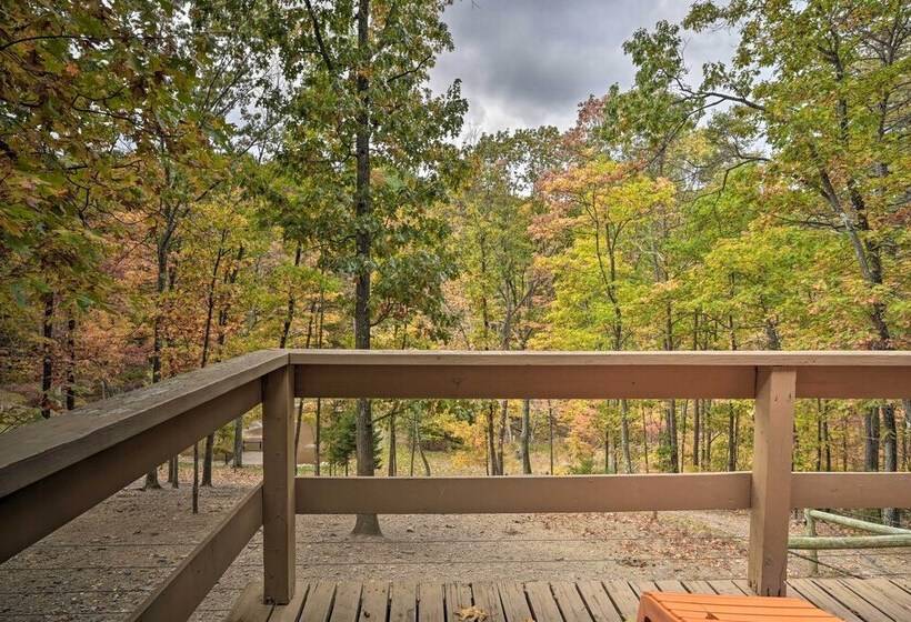 Wyatt Earp Cabin  W/ Deck, 1 Mi To Raystown Lake!