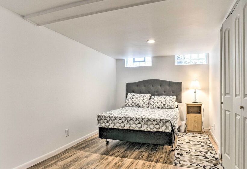 Bright Ann Arbor Home W/ Yard, 3 Mi To U Of M