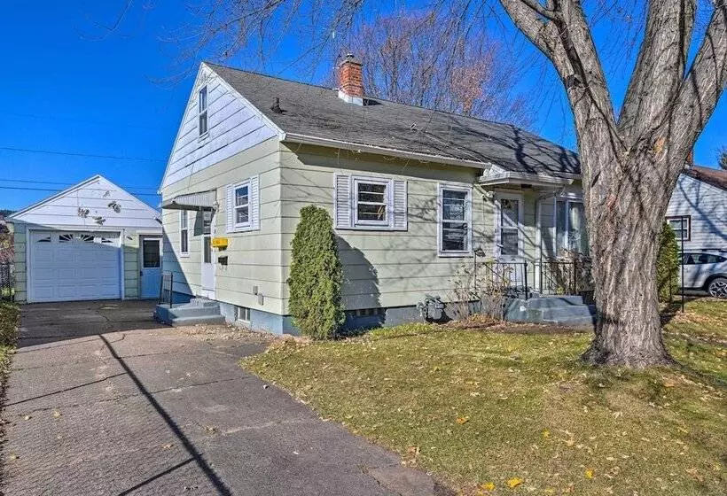 Charming Family Home ~ 4 Mi To Granite Peak!