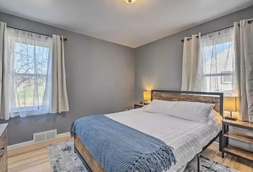 Charming Family Home ~ 4 Mi To Granite Peak!