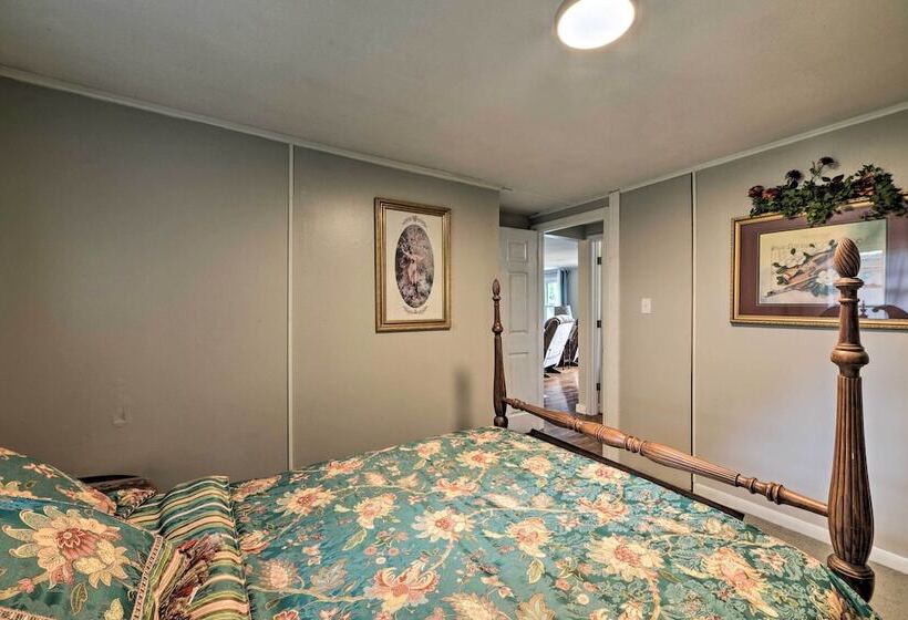 Cheerful Grand Rivers Cottage, 1/2 Mi To Lake